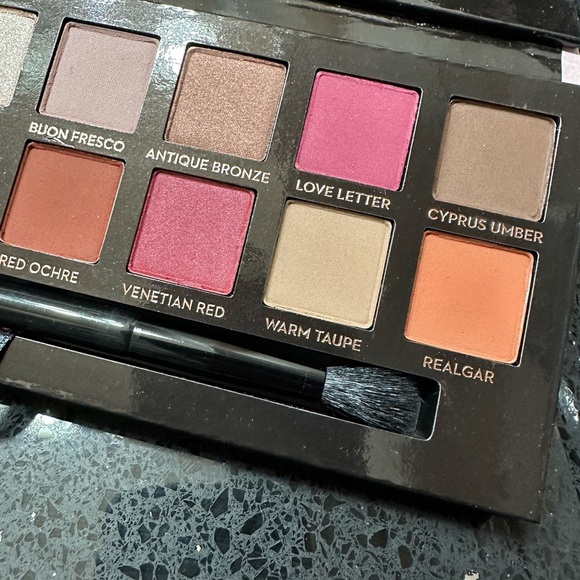 Anastasia modern renaissance eyeshadow palette - Picture 4 of 5